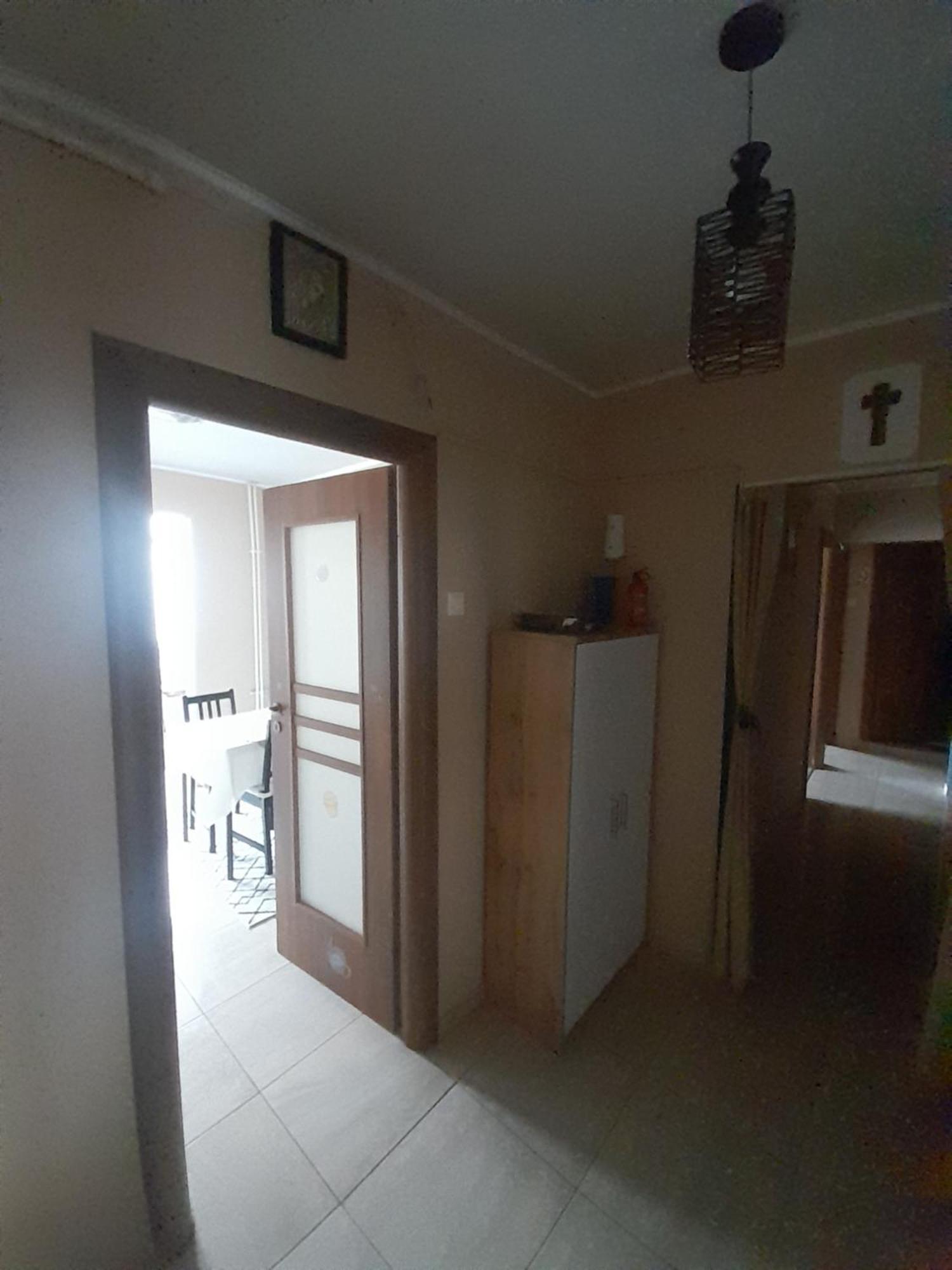 15 Minutes Apartment Bucureşti Ngoại thất bức ảnh