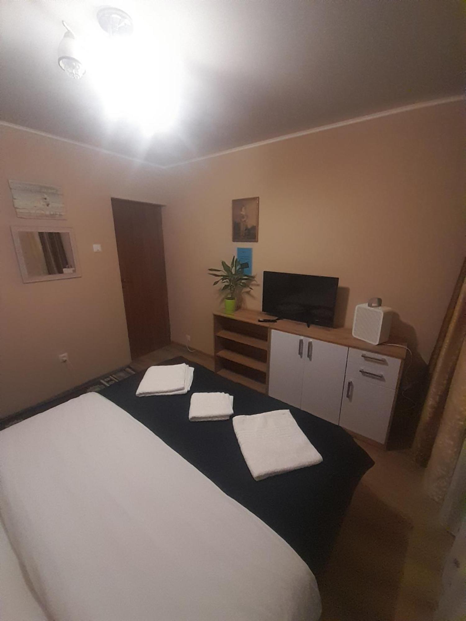 15 Minutes Apartment Bucureşti Ngoại thất bức ảnh
